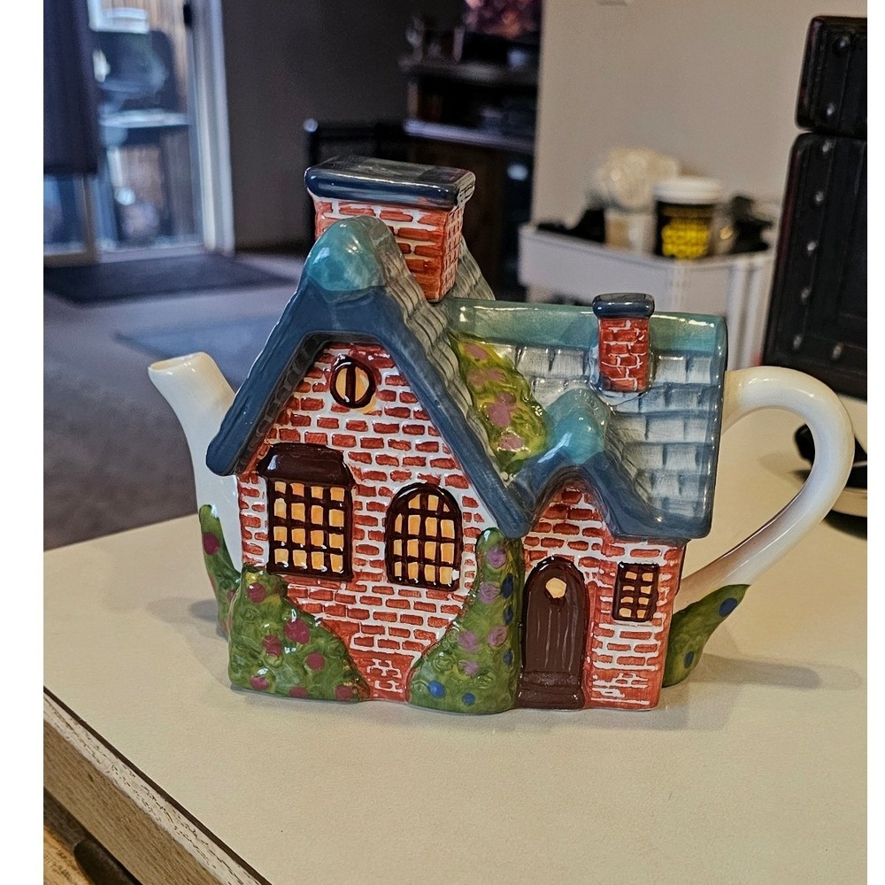 Thomas Kinkade Cottage Teapot Ceramic Brick House Designpac Inc Hand Painted
